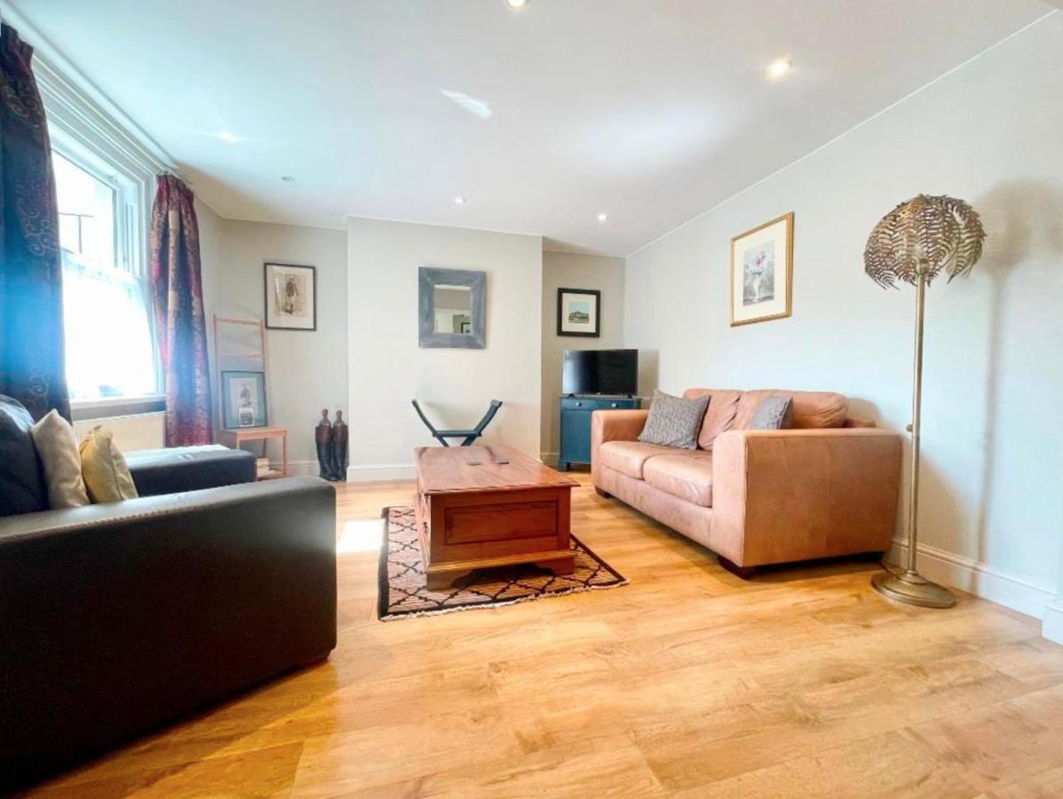 Cheltenham Central Apartment, Parking, Close Bars & Restaurants チェルトナム エクステリア 写真